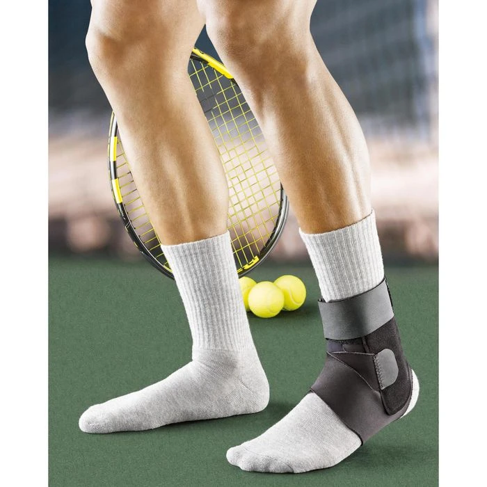 3M FUTURO Fußbandage Sport, 46645, Sprunggelenk, Rechts&links, Schwarz, Einheitsgröße – Bild 2